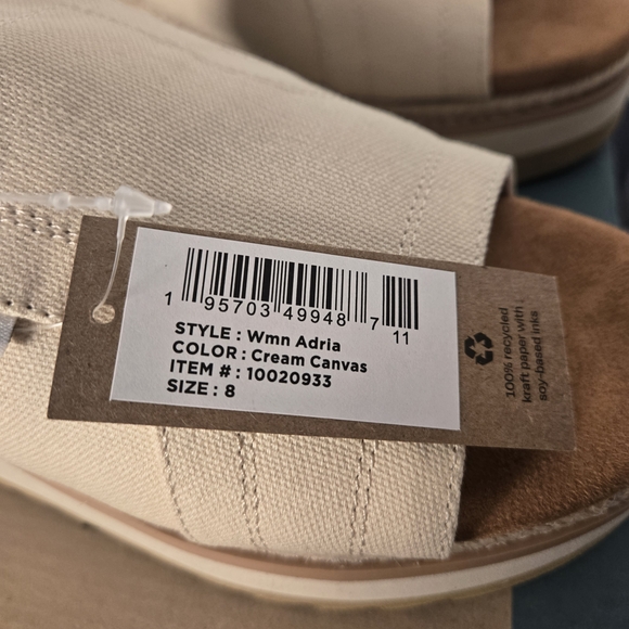 TOMS Sandles Size 8 NIB - Picture 4 of 10